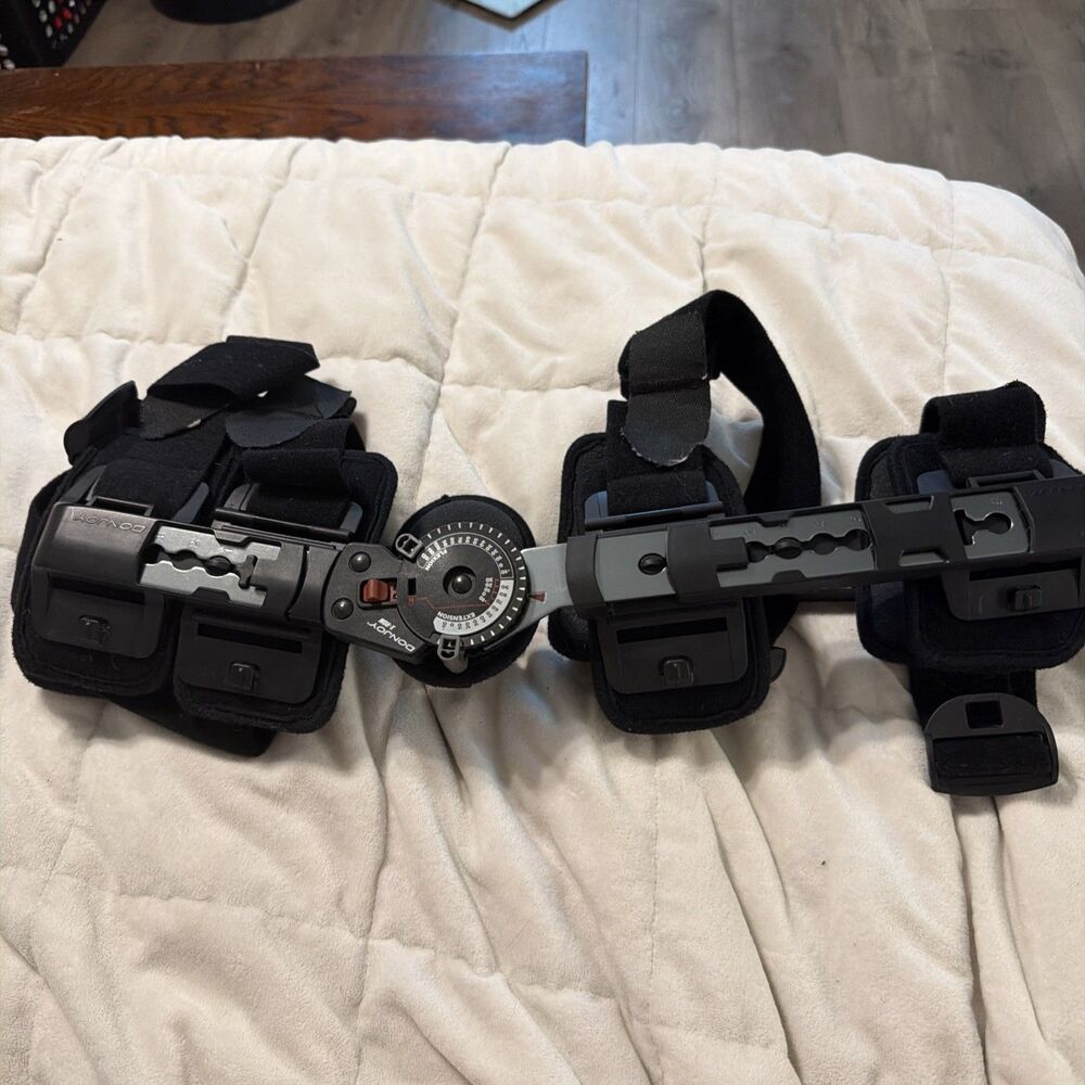 DonJoy X-ROM Adjustable ROM Knee Brace Post-Op Universal Left/Right Hinged Flex